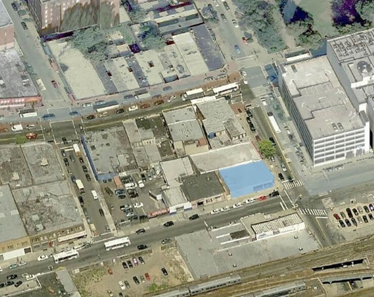 92-18 150th St, Jamaica, NY for sale - Building Photo - Image 1 of 1