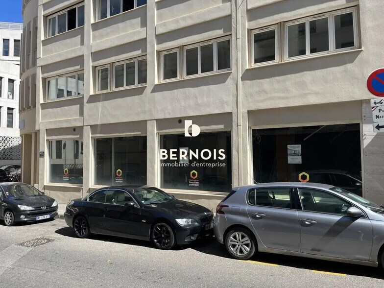 Office in Toulon for lease - Building Photo - Image 2 of 4