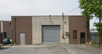 16 Saint Johns Pl, Freeport NY - Warehouse