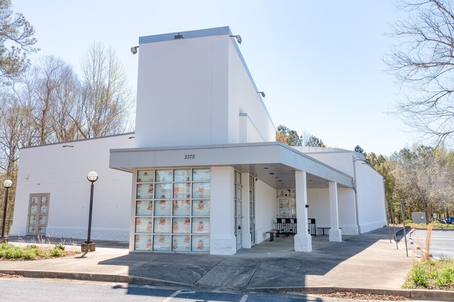 2375 Mansell Rd, Alpharetta, GA for lease - Building Photo - Image 3 of 13