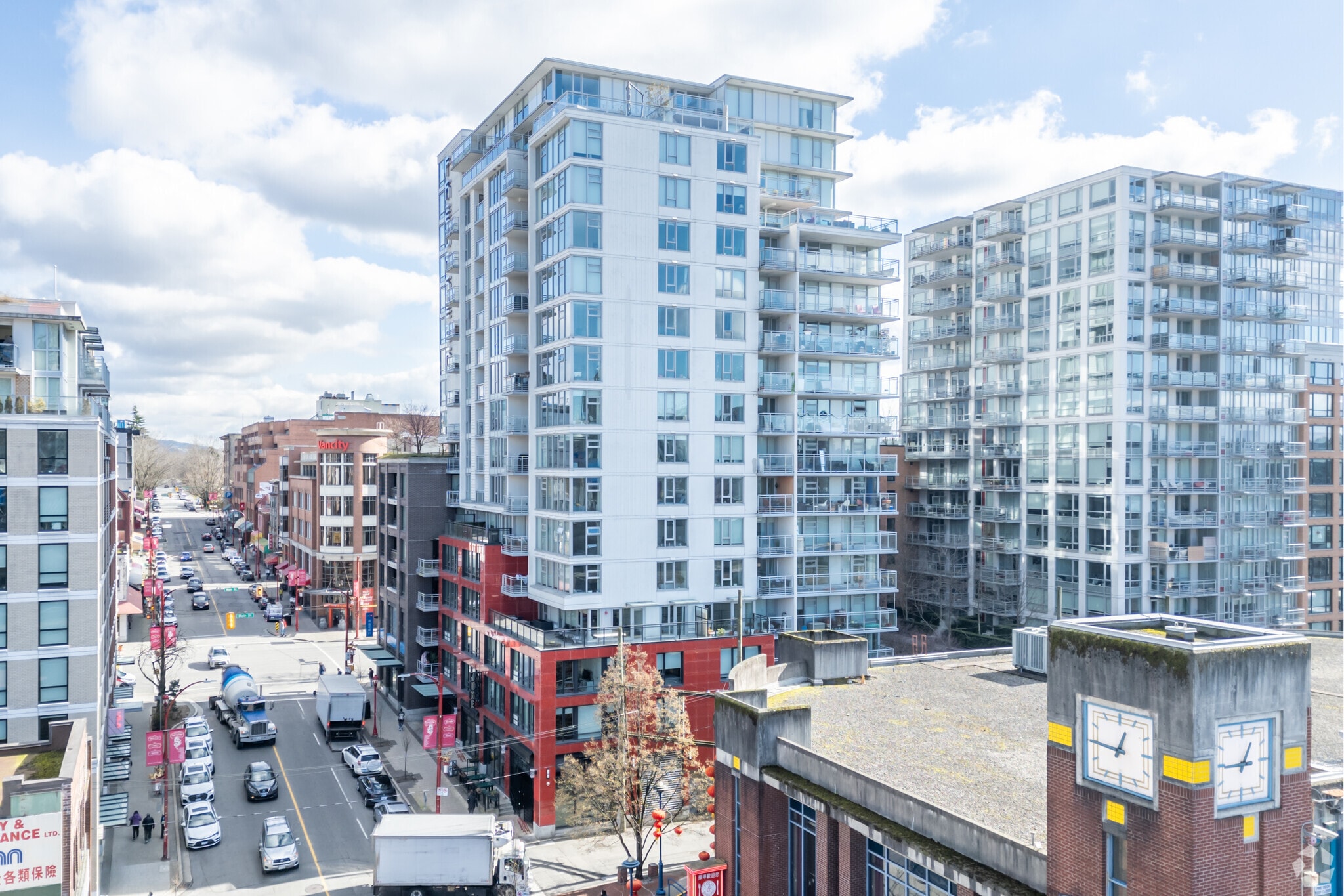 601-625 Main St, Vancouver, BC for lease Primary Photo- Image 1 of 4