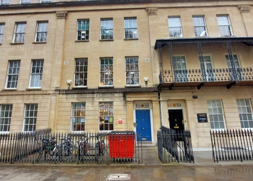 5 Queen Sq, Bristol for lease - Building Photo - Image 1 of 3