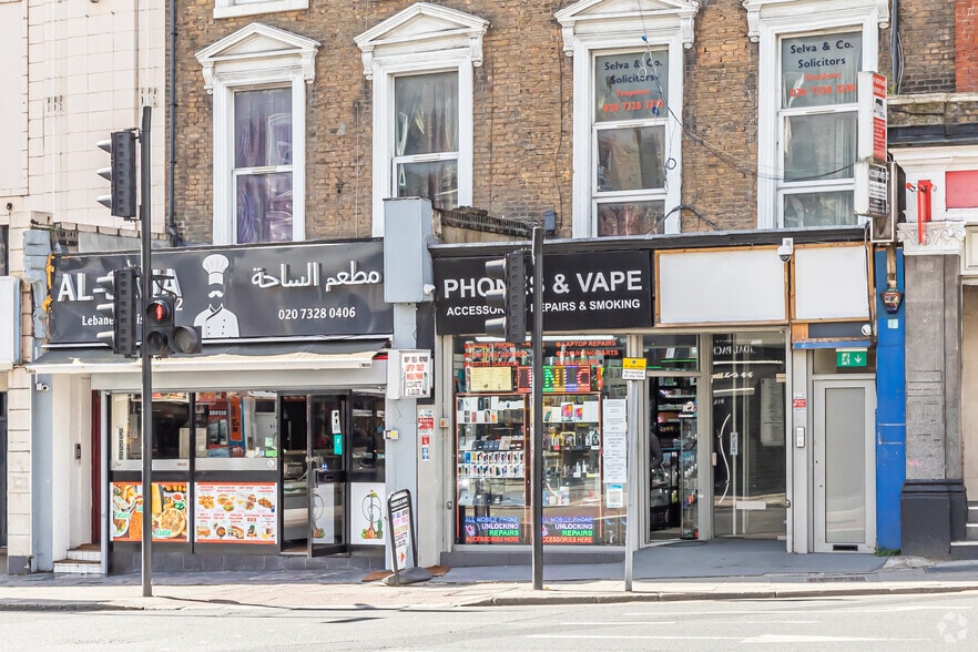 203 Kilburn High Rd, London for lease - Building Photo - Image 3 of 3