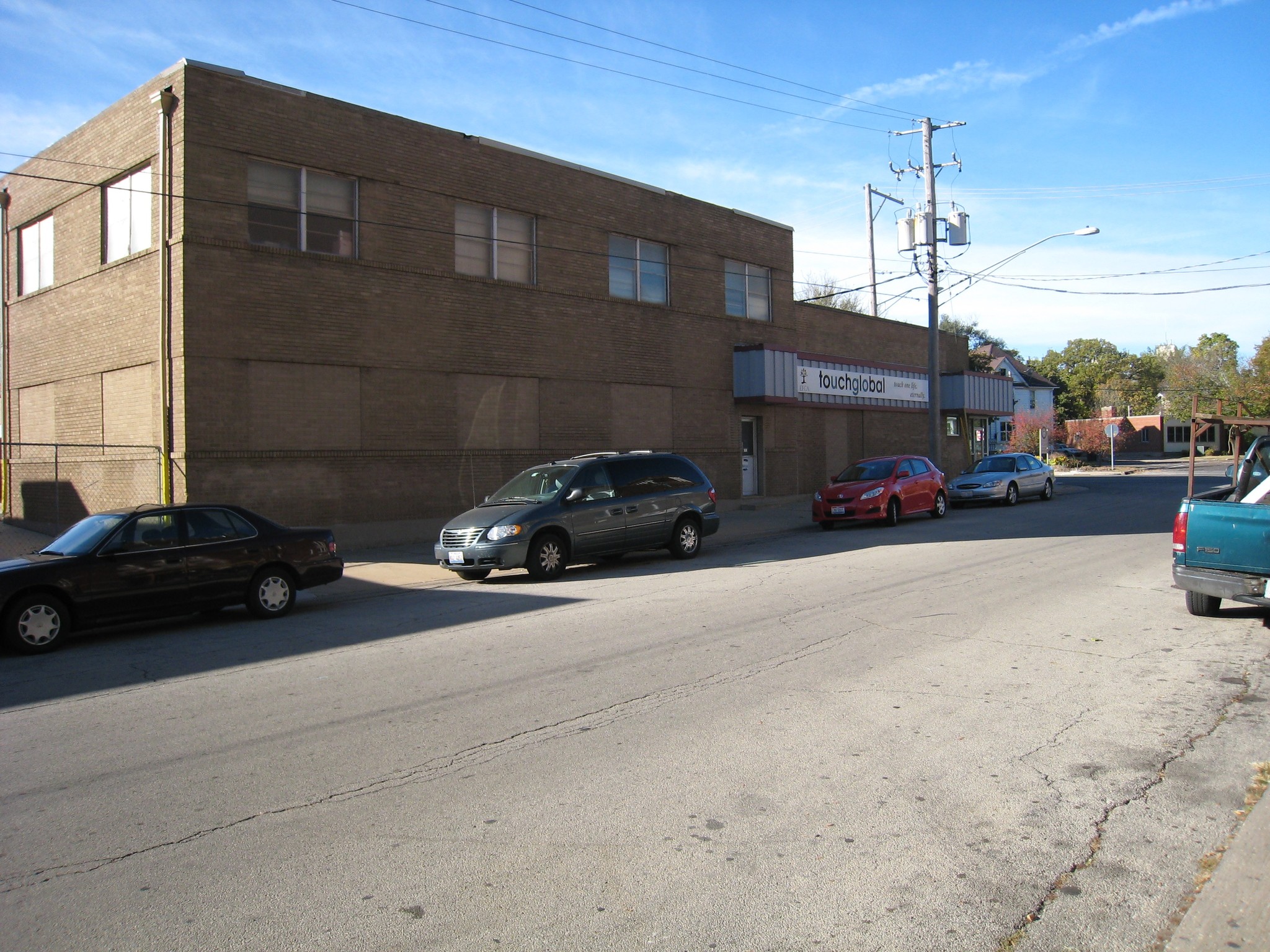 402 Kishwaukee St, Rockford, IL for sale Primary Photo- Image 1 of 1