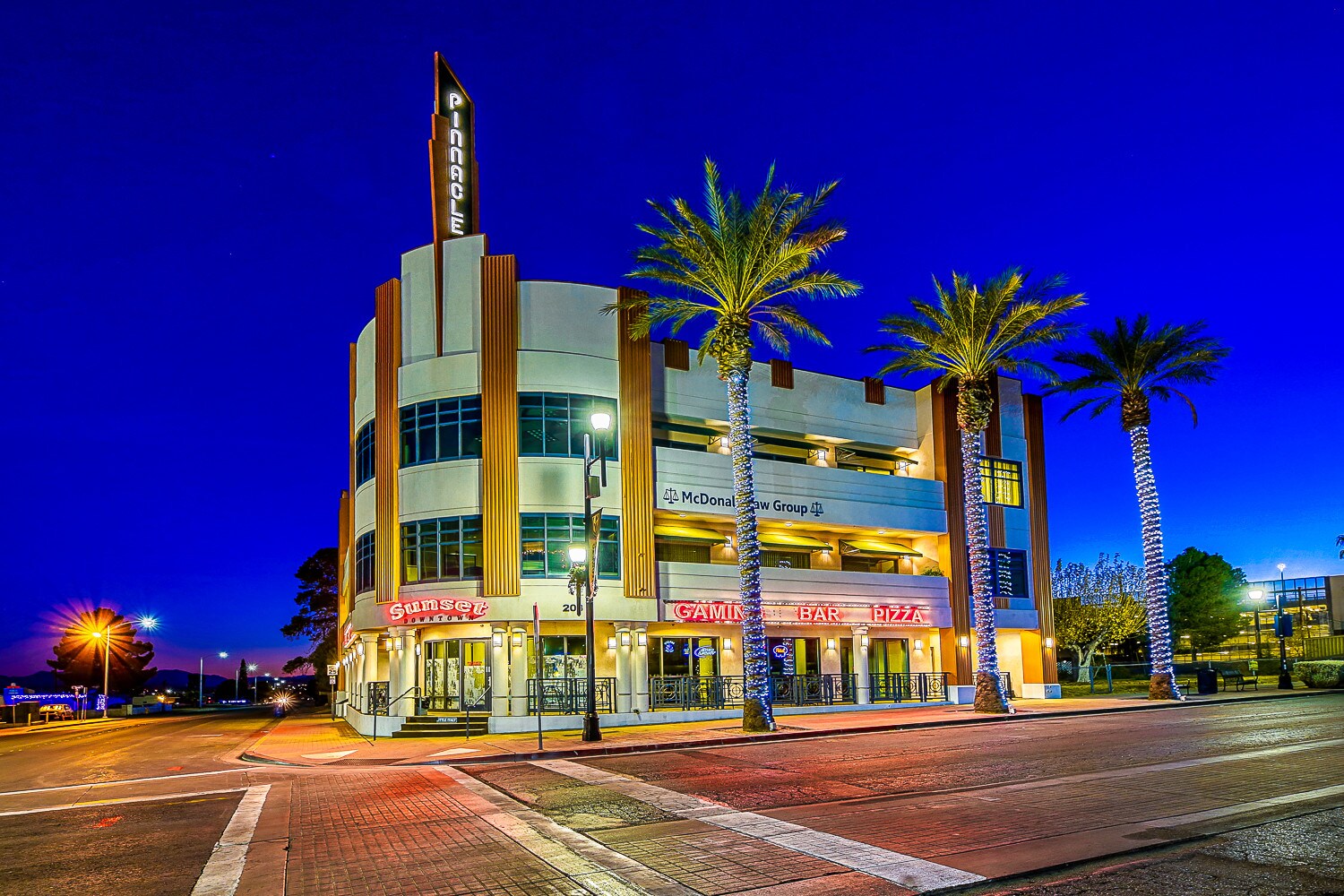 203 S Water St, Henderson, NV 89015 The Pinnacle Building