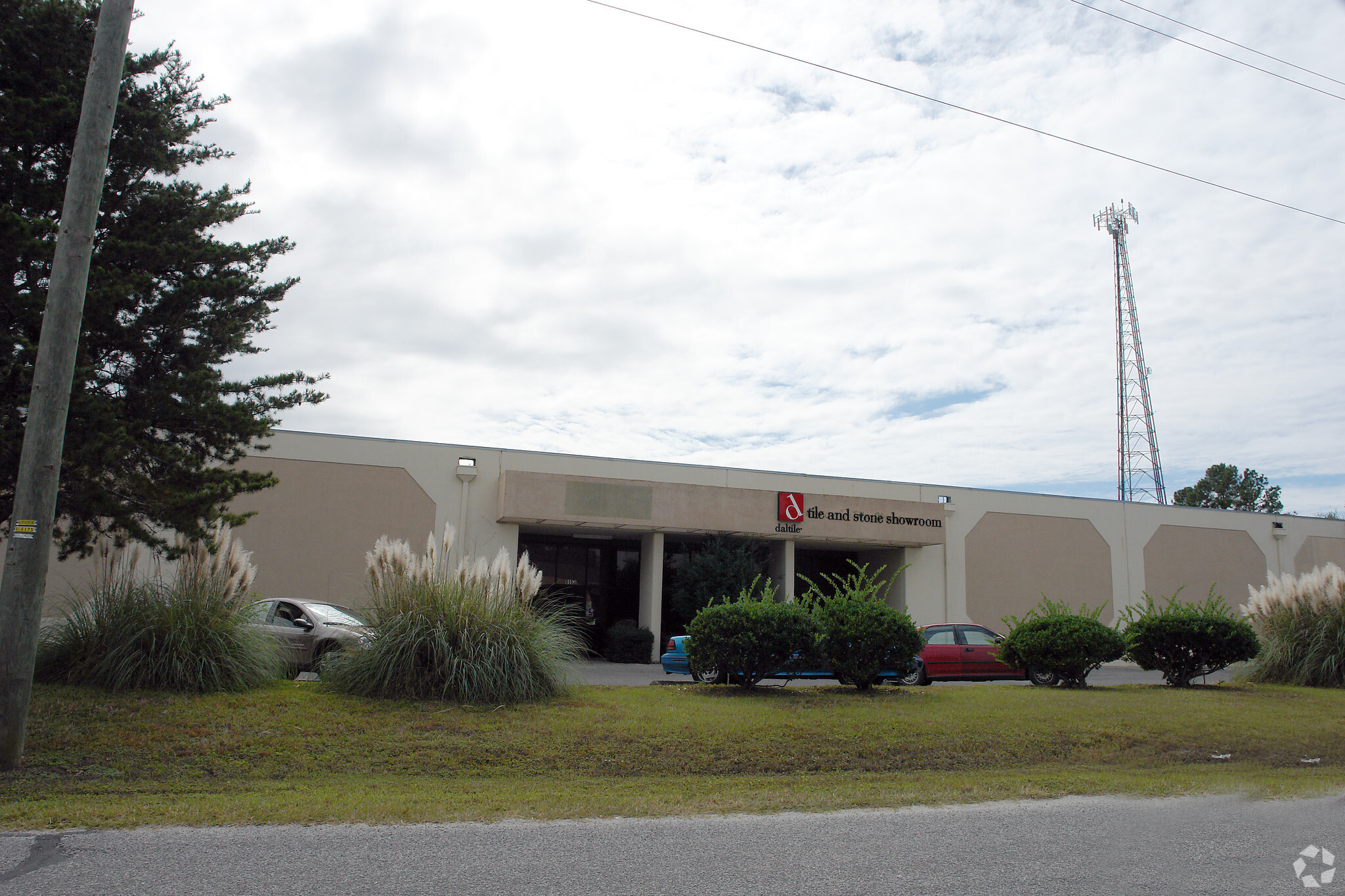 815 NW 25th Ave, Ocala, FL for lease Primary Photo- Image 1 of 4