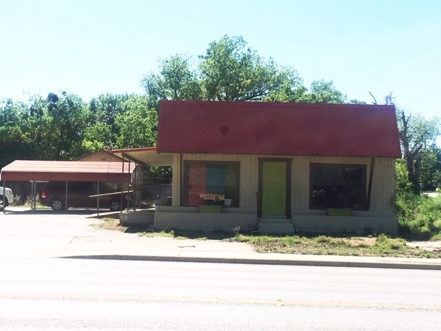504 S Bridge St, Brady, TX for sale Primary Photo- Image 1 of 1
