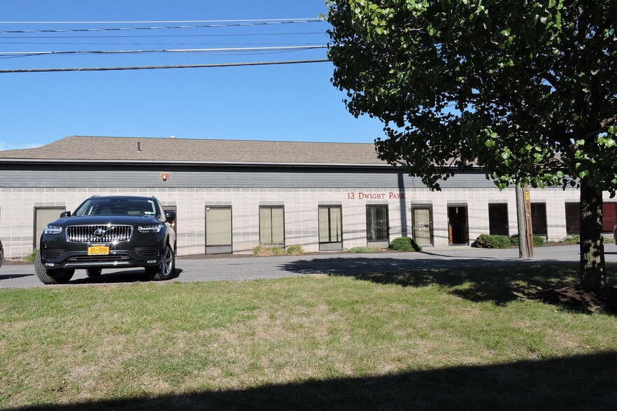 106 Dwight Park Cir, Solvay, NY for sale - Building Photo - Image 1 of 1