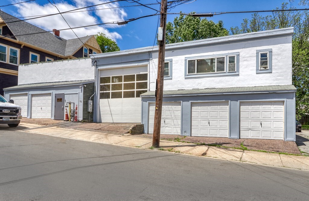 16 Moreland St, Somerville, MA for sale Building Photo- Image 1 of 17