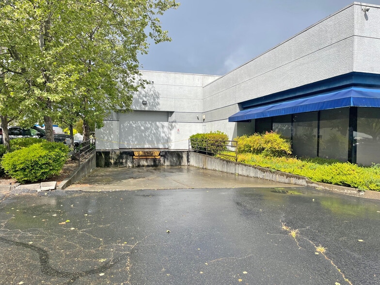 525 Portal St, Cotati, CA for sale - Building Photo - Image 2 of 20