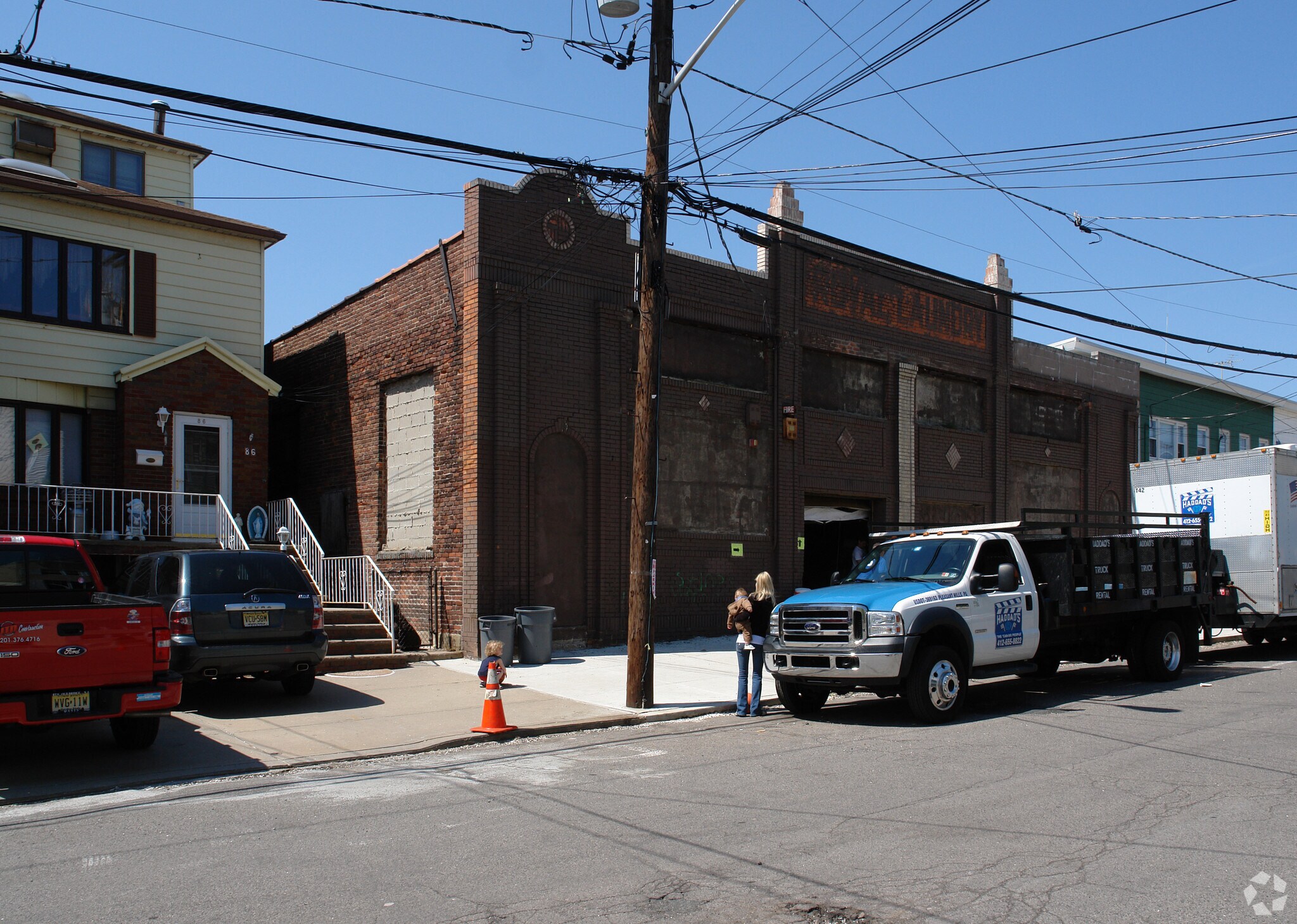 80-84 E 25th St, Bayonne, NJ for sale Primary Photo- Image 1 of 1