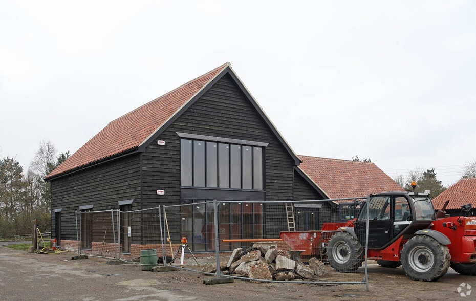 Crown Ln S, Ardleigh for lease - Building Photo - Image 2 of 4