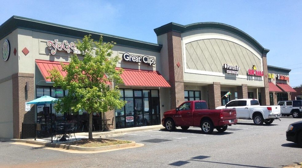 2099 E Main St, Duncan, SC for sale - Primary Photo - Image 1 of 1