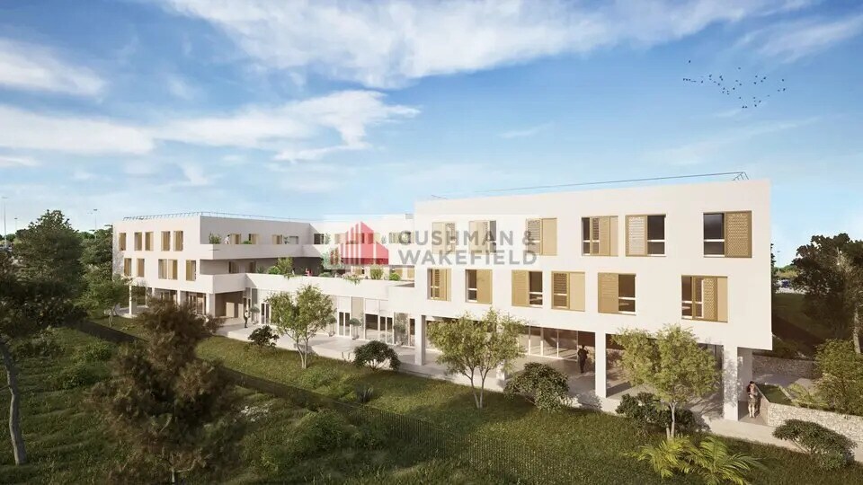 Retail in Lattes for sale - Building Photo - Image 2 of 2