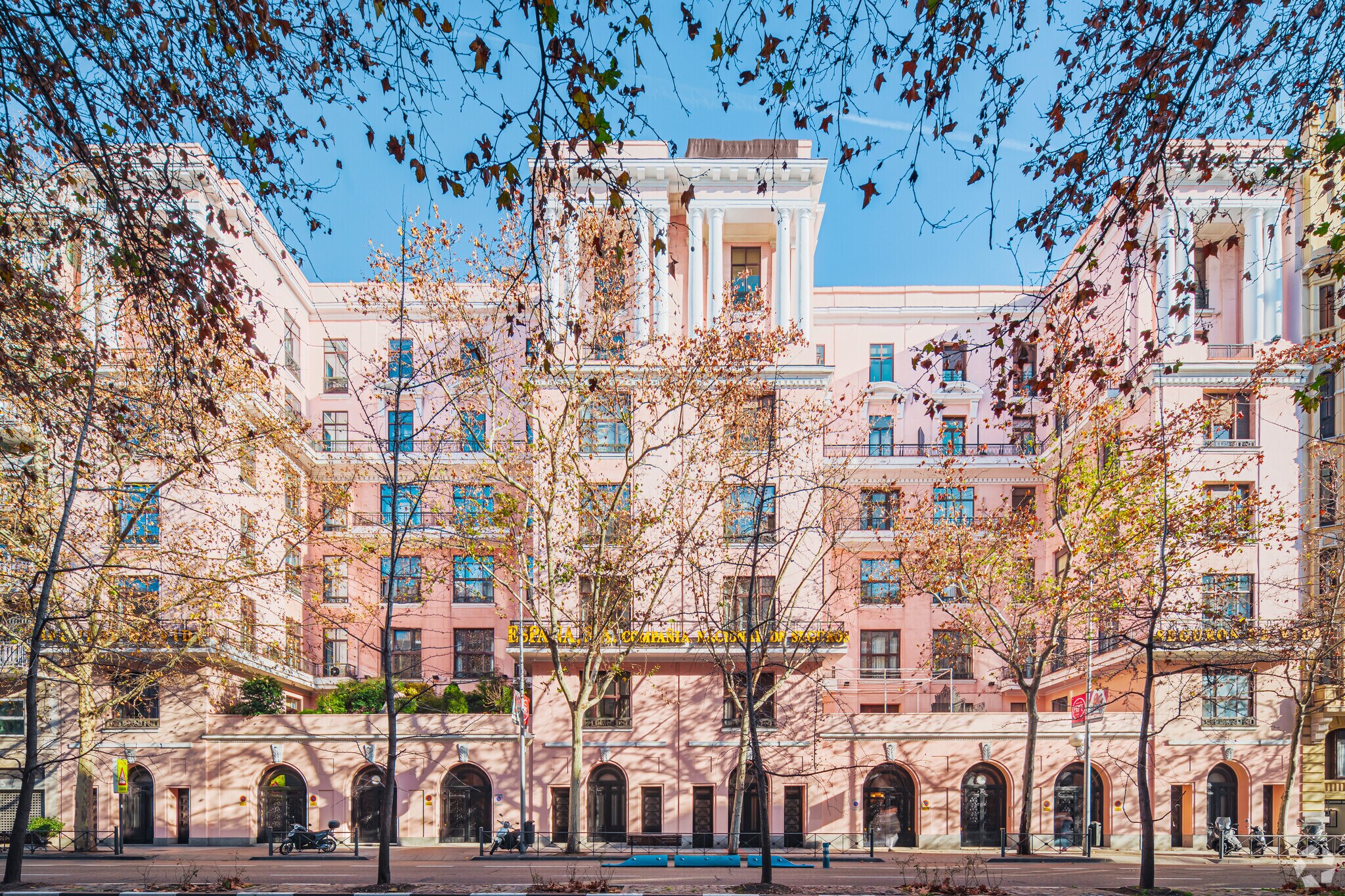 Calle Príncipe de Vergara, 36 - 38, Madrid, Madrid for sale Primary Photo- Image 1 of 1