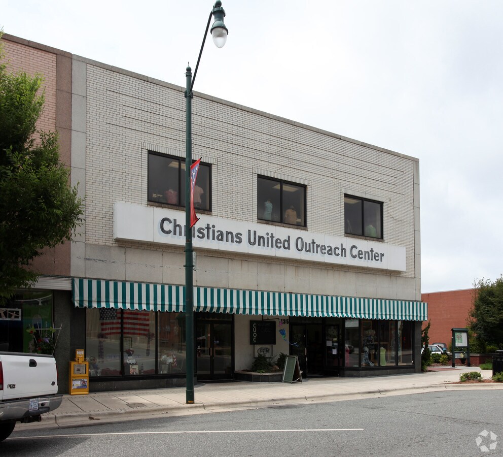 135 Sunset Ave, Asheboro, NC 27203 | LoopNet.com