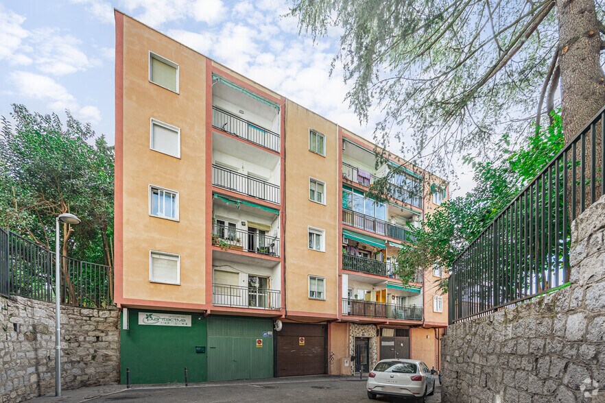 Multifamily in Collado Villalba, Madrid for sale - Building Photo - Image 3 of 3
