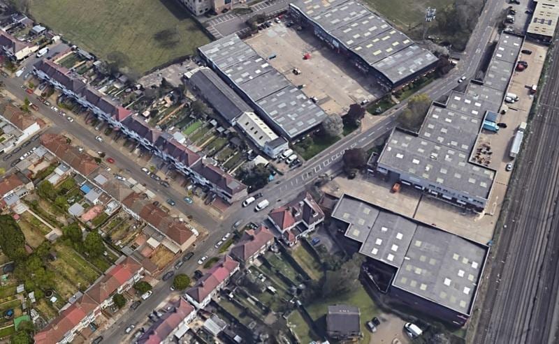 2A Tudor Rd, Harrow for lease Building Photo- Image 1 of 2