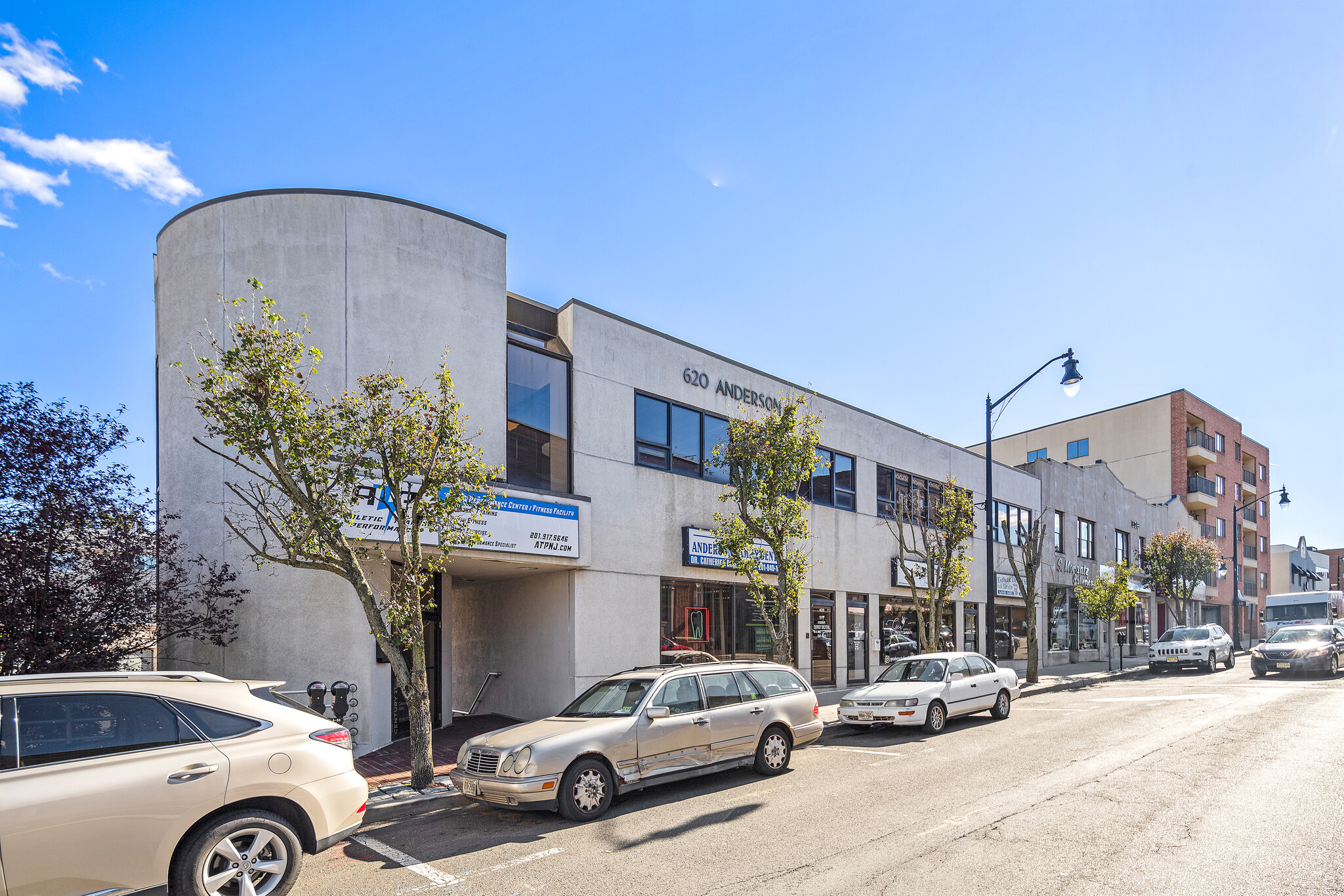 620 Anderson Ave, Cliffside Park, NJ for sale Primary Photo- Image 1 of 1