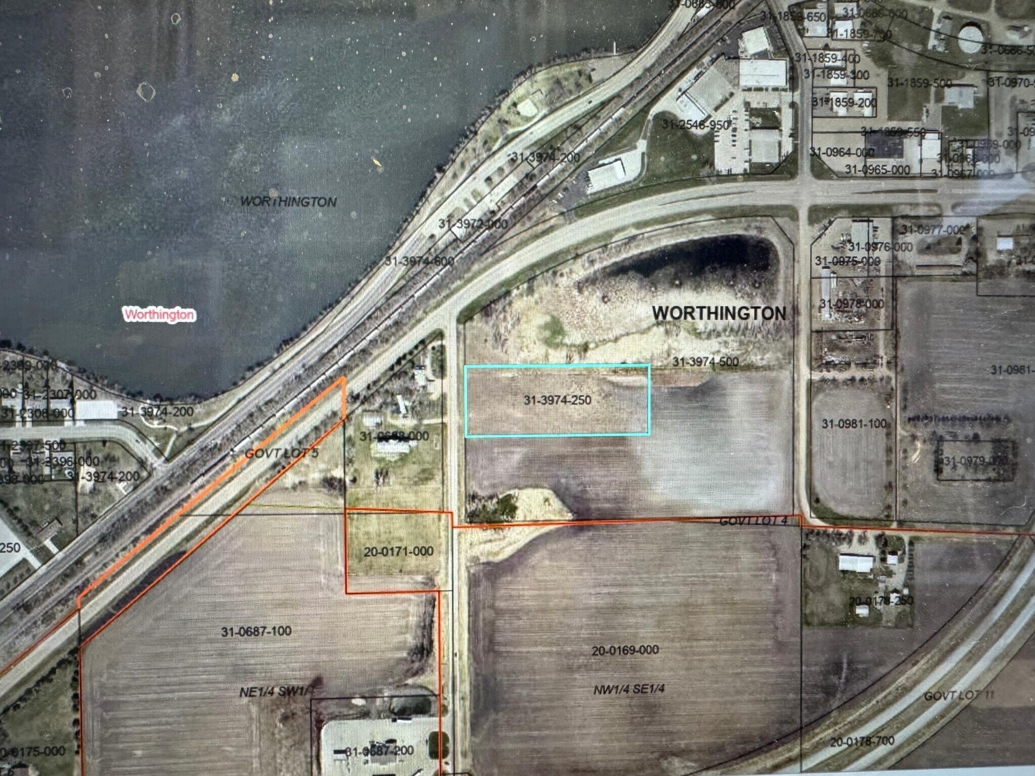 000 W Plotts Ave, Worthington, MN for sale Building Photo- Image 1 of 3