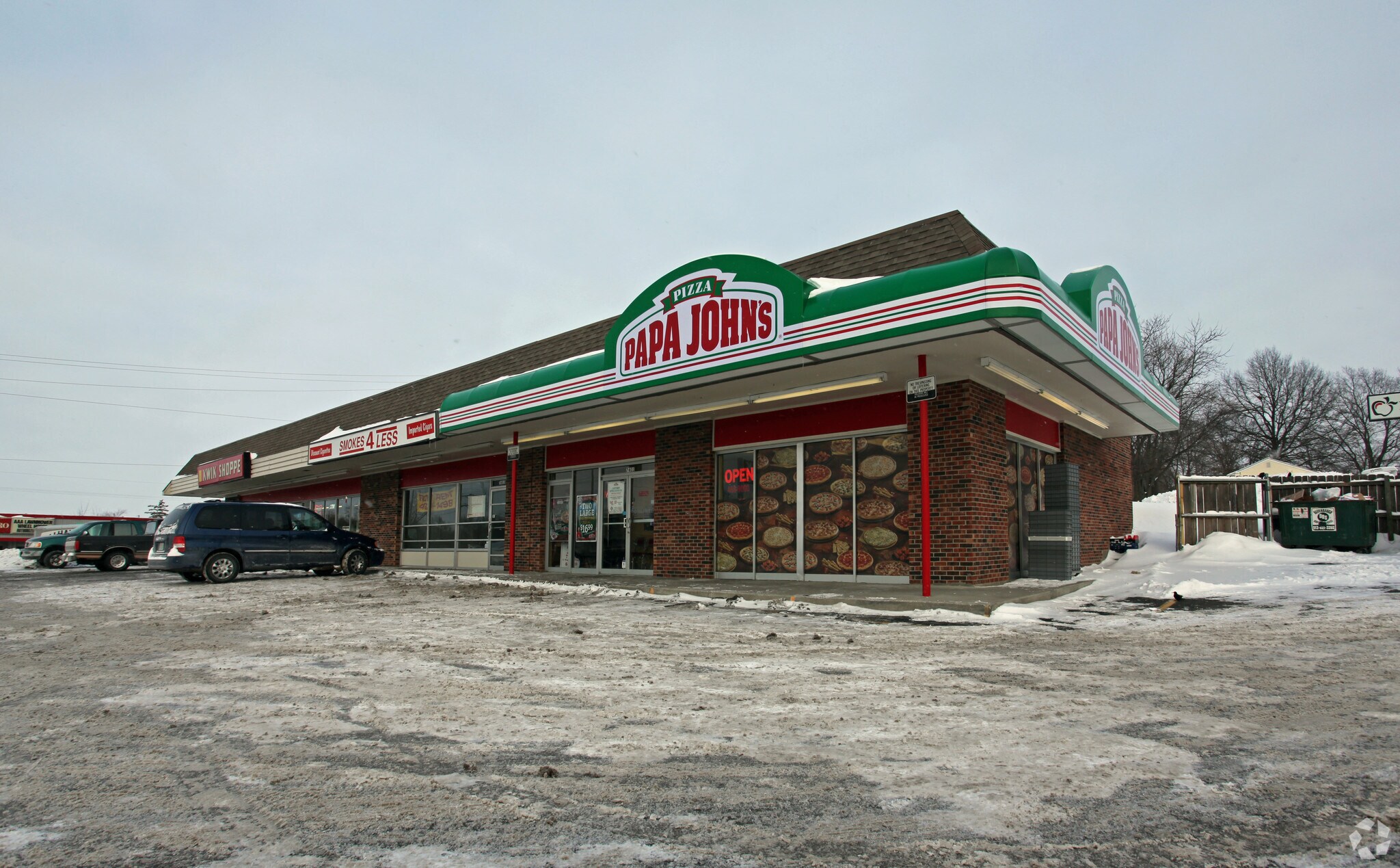 7603 N Oak Trwy, Kansas City, MO for sale Primary Photo- Image 1 of 1