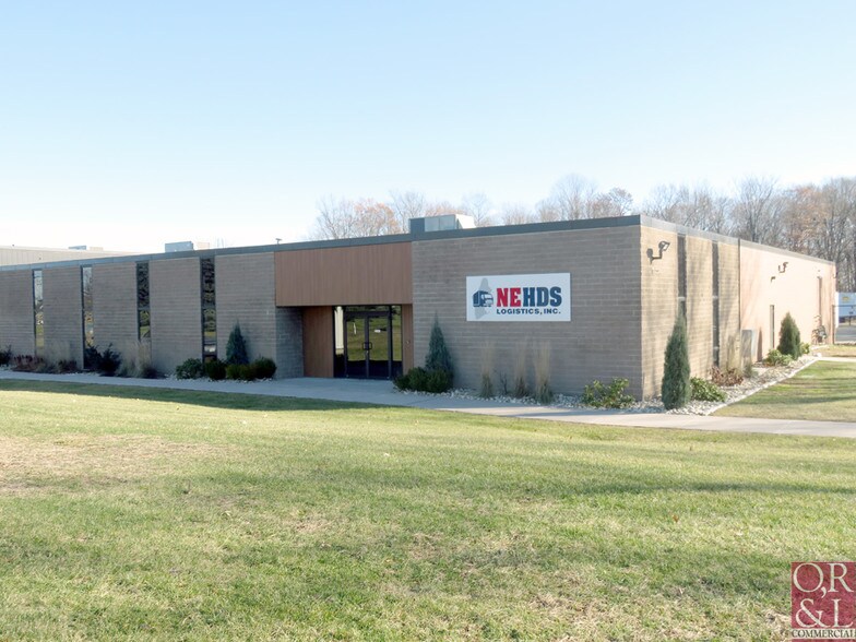 130 Addison Rd, Windsor, CT for sale - Building Photo - Image 1 of 1