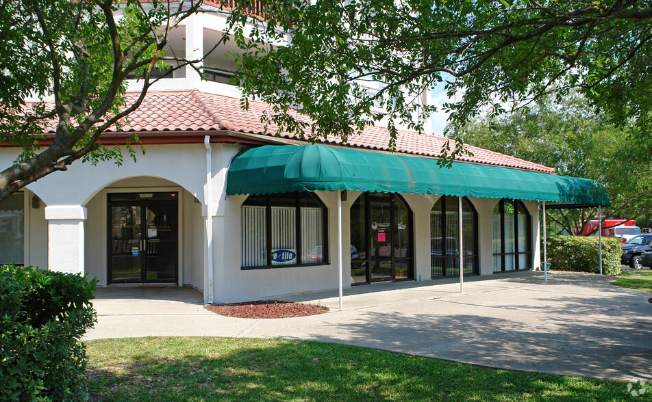 8700-8730 Thomas Dr, Panama City, FL for lease - Building Photo - Image 3 of 54