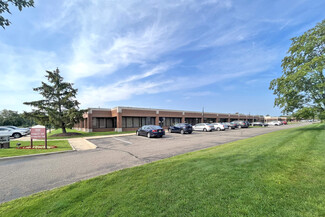 More details for 39205 Country Club Dr, Farmington Hills, MI - Flex for Lease