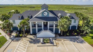 More details for 201 Harbor Walk Blvd, Hitchcock, TX - Hospitality for Sale