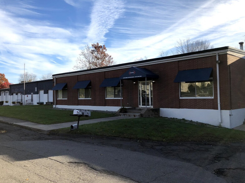 126 S Turnpike Rd, Wallingford, CT for lease - Building Photo - Image 2 of 4