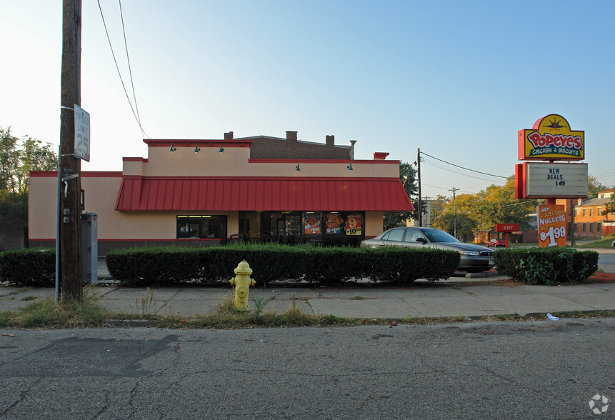 1920 Linn St, Cincinnati, OH for sale - Primary Photo - Image 1 of 1