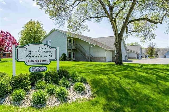 500 E Inman Pkwy, Beloit, WI for sale - Building Photo - Image 1 of 1