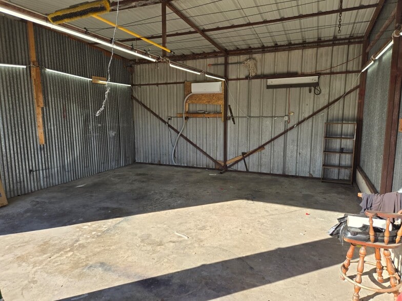400 Raymond St, Farmersville, TX for lease - Primary Photo - Image 3 of 3
