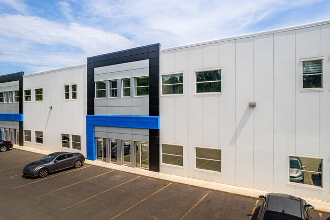More details for 4981 Rue Louis-B.-Mayer, Laval, QC - Office for Lease