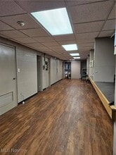 1344 Cove Rd, Weirton, WV for lease Interior Photo- Image 2 of 14