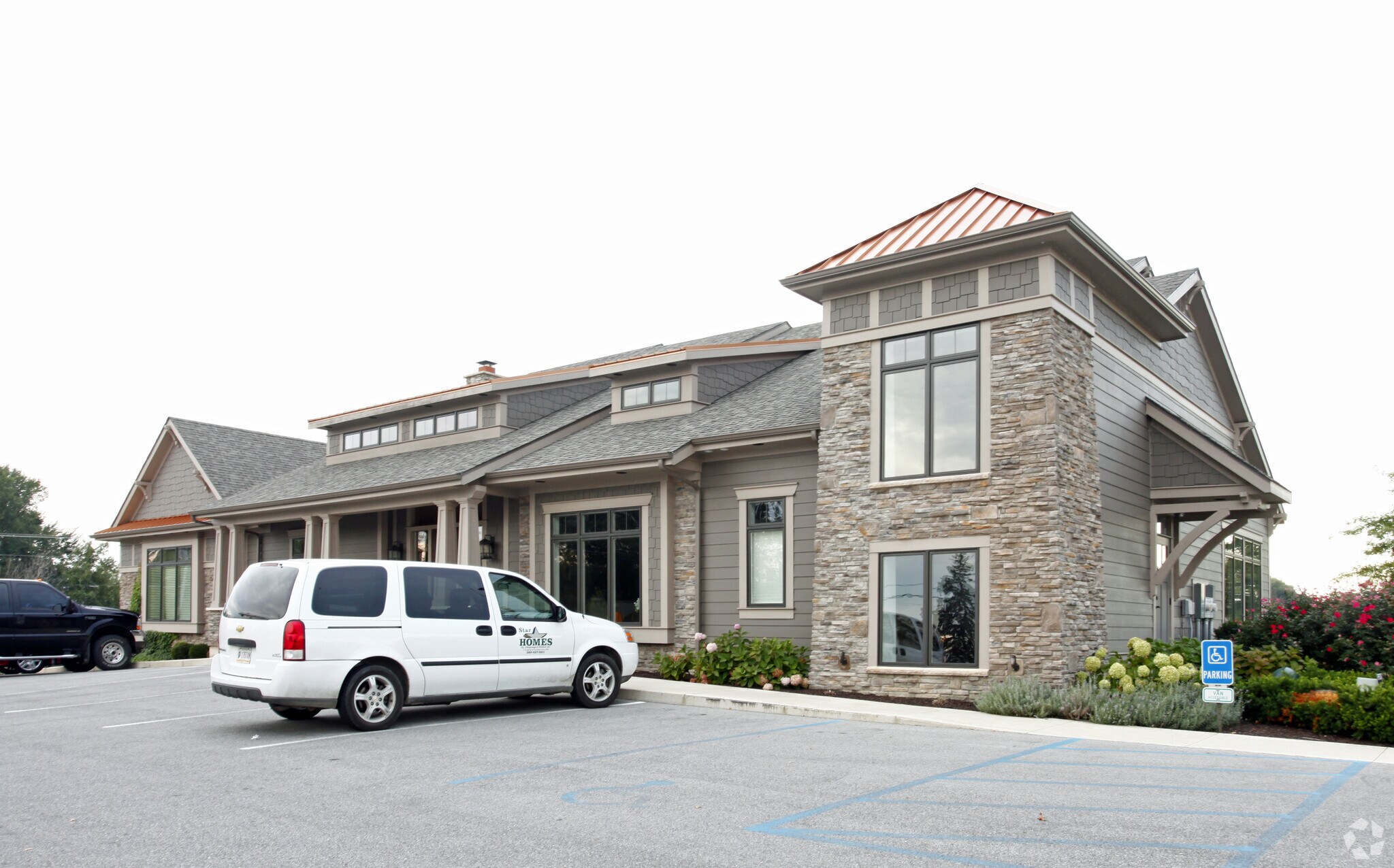 5909 Wheelock Rd, Fort Wayne, IN for sale Primary Photo- Image 1 of 1