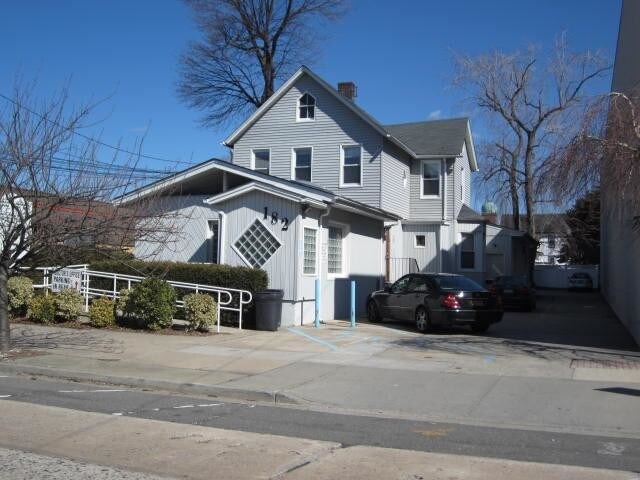 182 Earle Ave, Lynbrook, NY for sale - Building Photo - Image 1 of 1