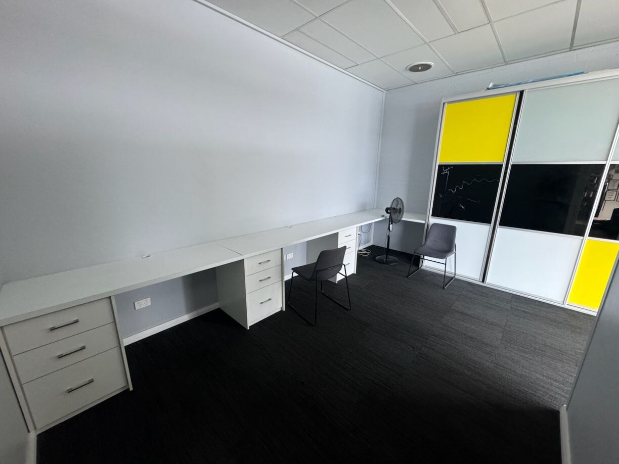 236 West St, Umina Beach for lease Interior Photo- Image 1 of 4