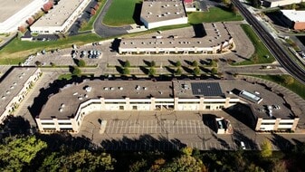 Crossroads Commerce Center - Warehouse