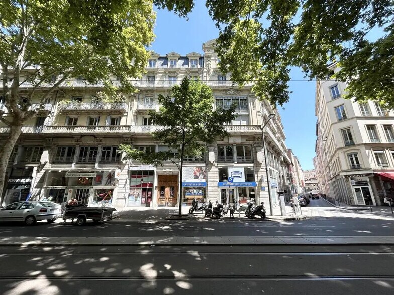 67 Cours De La Liberté, Lyon for lease - Building Photo - Image 2 of 3