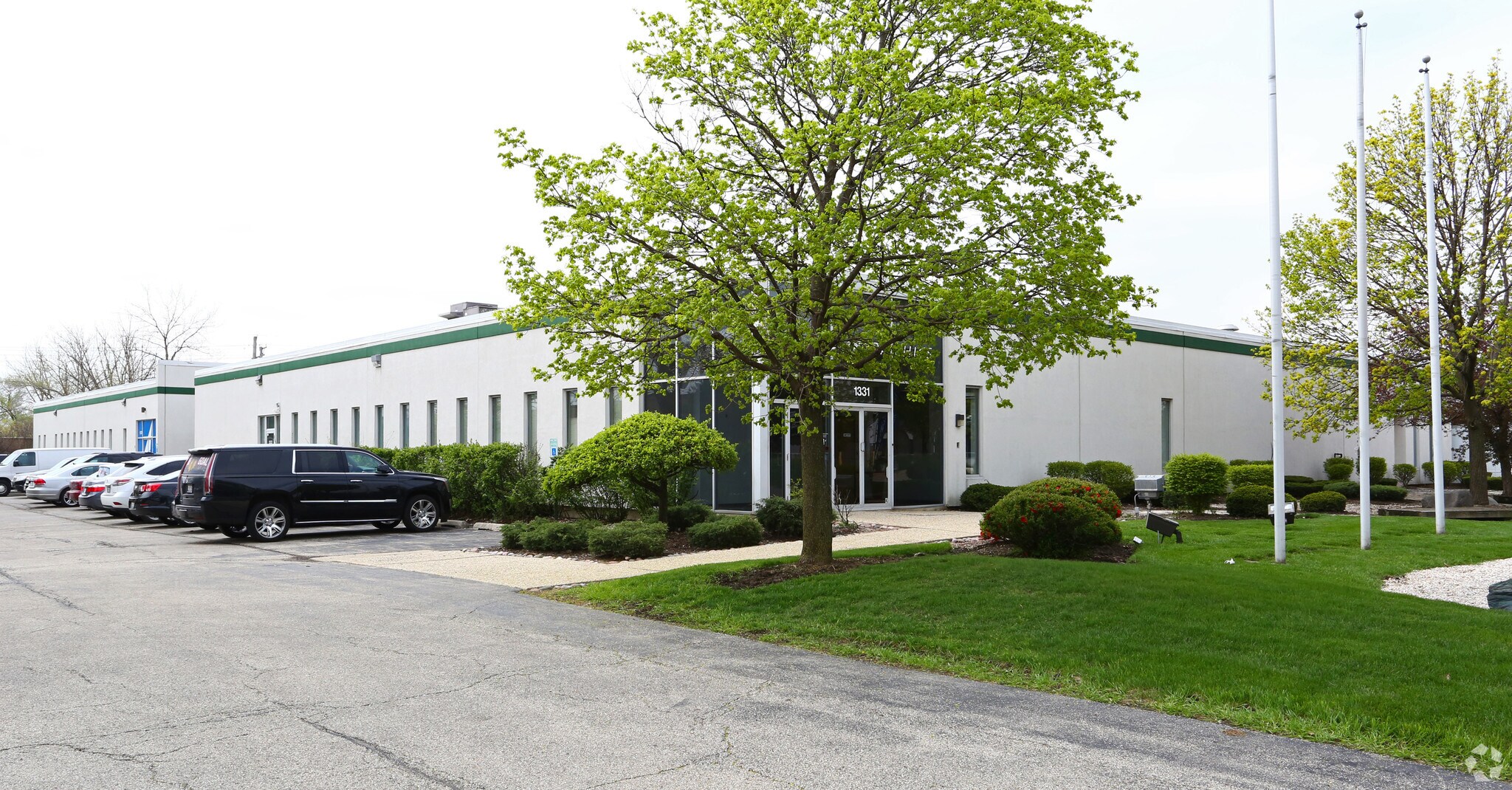 1331 Greenleaf Ave, Elk Grove Village, IL for sale Primary Photo- Image 1 of 1