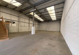 Cayton Low Rd, Eastfield for lease Interior Photo- Image 1 of 7