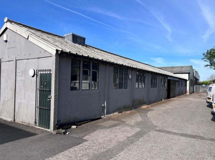 Preston New Rd, Clifton for lease - Building Photo - Image 3 of 3