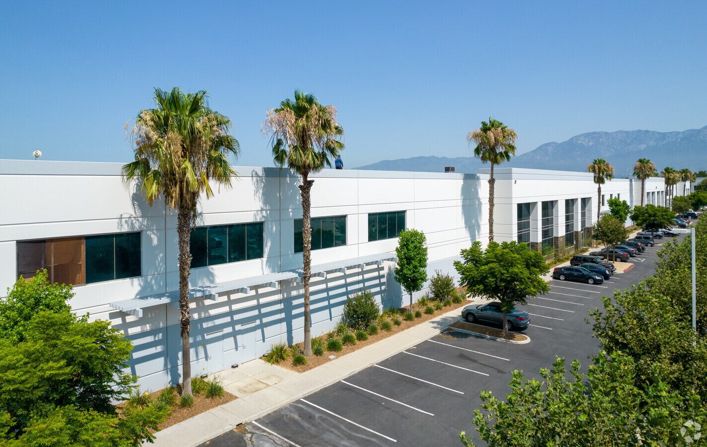 2260 S Haven Ave, Ontario, CA 91761