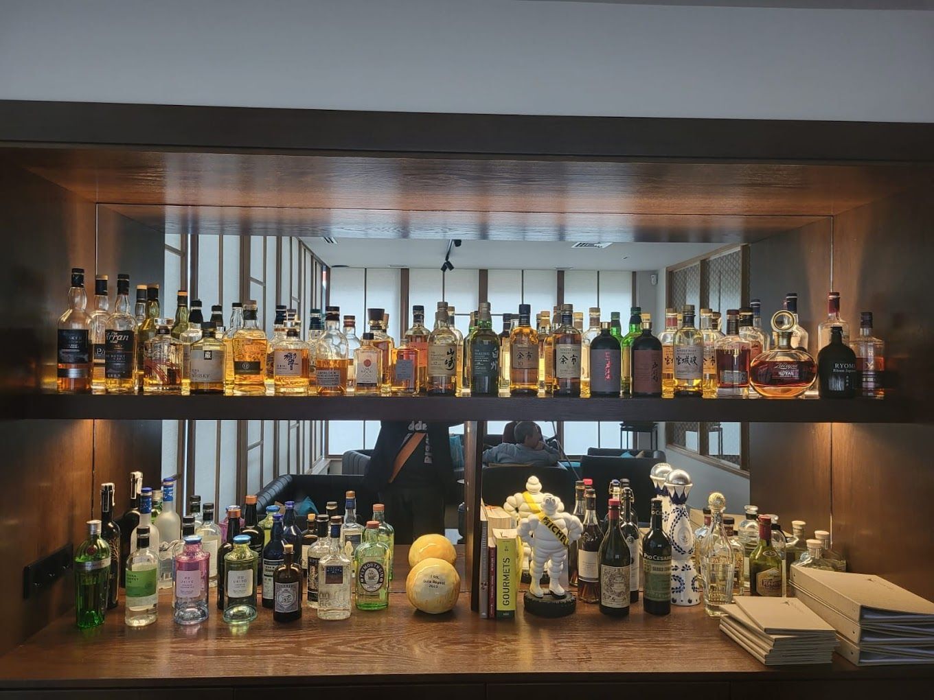 Retail in Madrid, Madrid for lease Interior Photo- Image 1 of 4