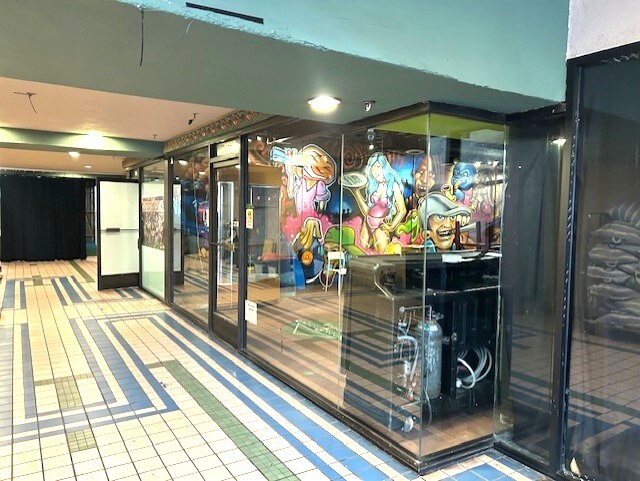 219 Pine Ave, Long Beach, CA for lease Building Photo- Image 1 of 18