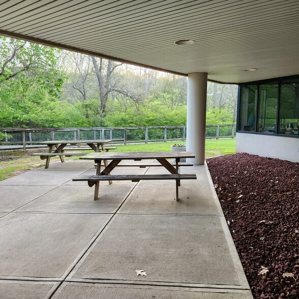 7716-7720 Rivers Edge Dr, Columbus, OH for lease - Other - Image 2 of 13