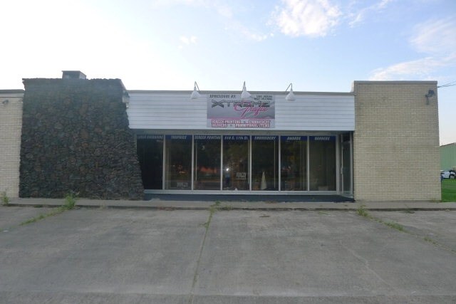 518 S 17th St, West Columbia, TX for sale Primary Photo- Image 1 of 1