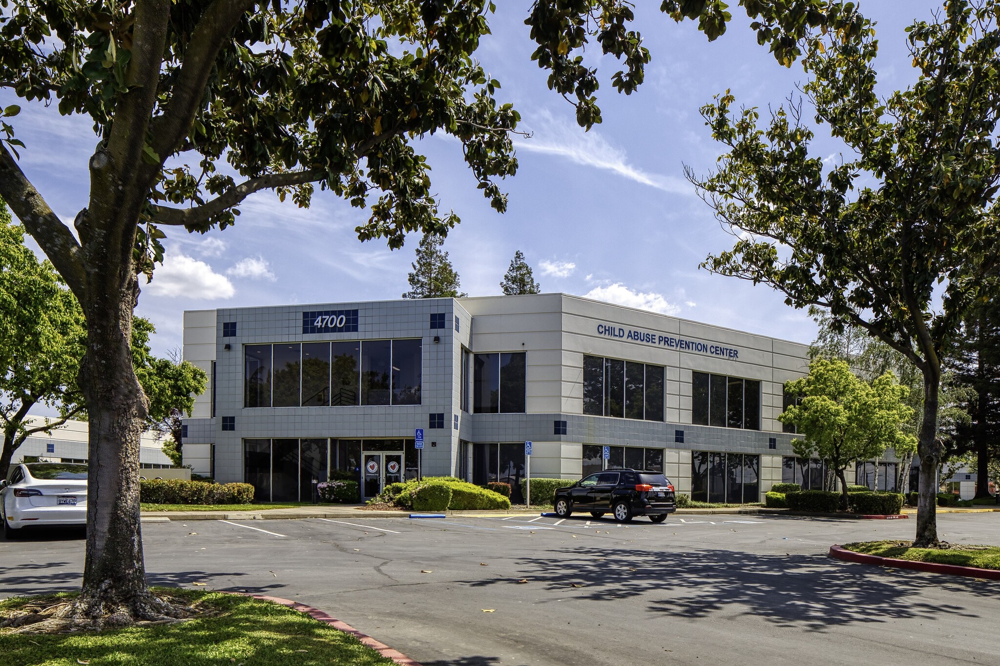 4700 Roseville Rd, North Highlands, CA for lease Primary Photo- Image 1 of 5