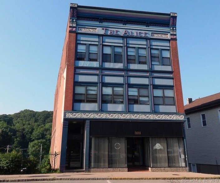 321 Main St, Norwich, CT for sale - Building Photo - Image 1 of 1